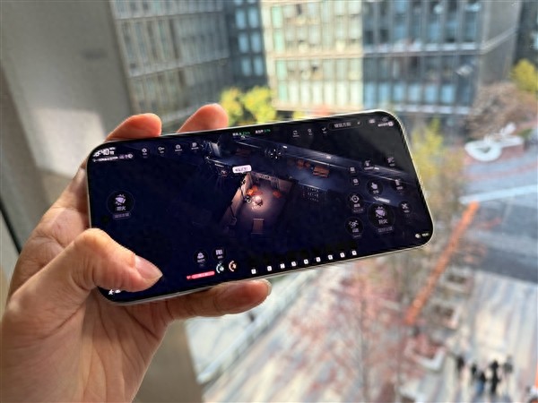 小米手机能玩Steam《逃离鸭科夫》了！小米游戏中心云游戏已上线